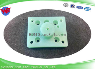A290-8130-X763 Fanuc İzolatör EDM Parçaları Alt Jet Blok 54*43*10*26MM a-B serisi