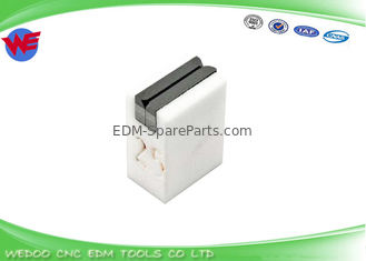 3EC81A415 3EC81A414 3EC81A416 Ø 0.30 mm Makino EDM Parçaları safir tel rehberi