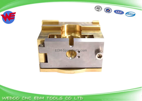 DQ74700 DCC0700 X187B580H01 X192B442H02 Kalıp Kılavuz Blok Tutucu FA Mitsubishi için