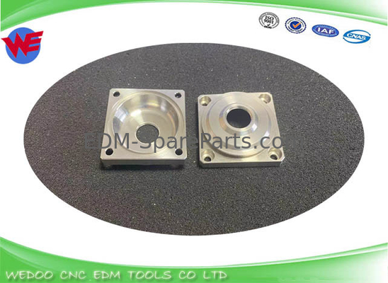 3082804 3082526 Sodick EDM Parçaları Kapağı Nozzle Rehberi Nozzle tabanı 50*50*ID15 S408